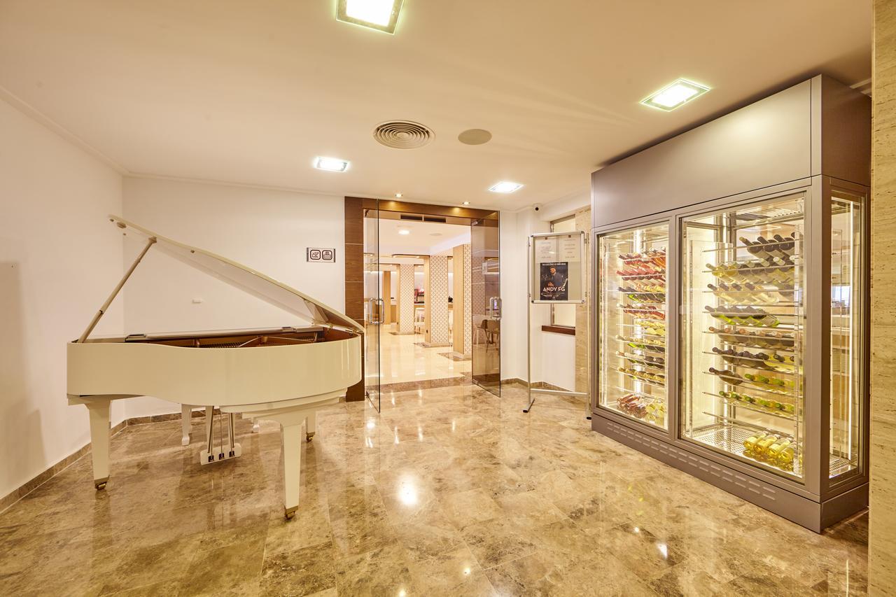Mll Mediterranean Bay - Adults Only El Arenal  Exterior foto